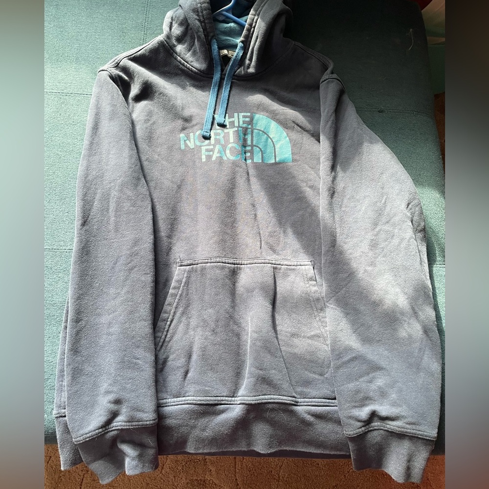 Men size Large north face sweatshirt